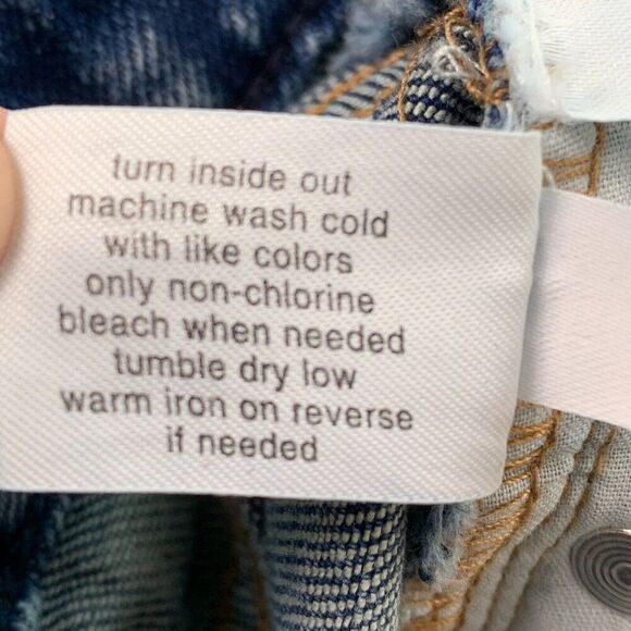 Lane Bryant Jean Shorts sz 24 Plus Mid Rise Boyfriend Berrmuda Inseam 5.5" - Picture 9 of 11